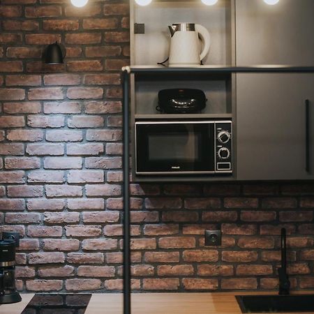 New Modern Ground Floor Apartment By The Sea เทสซาโลนิกิ ภายนอก รูปภาพ